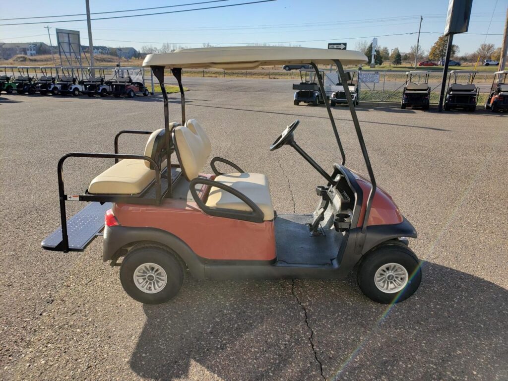 What is a 2015 club car golf cart worth